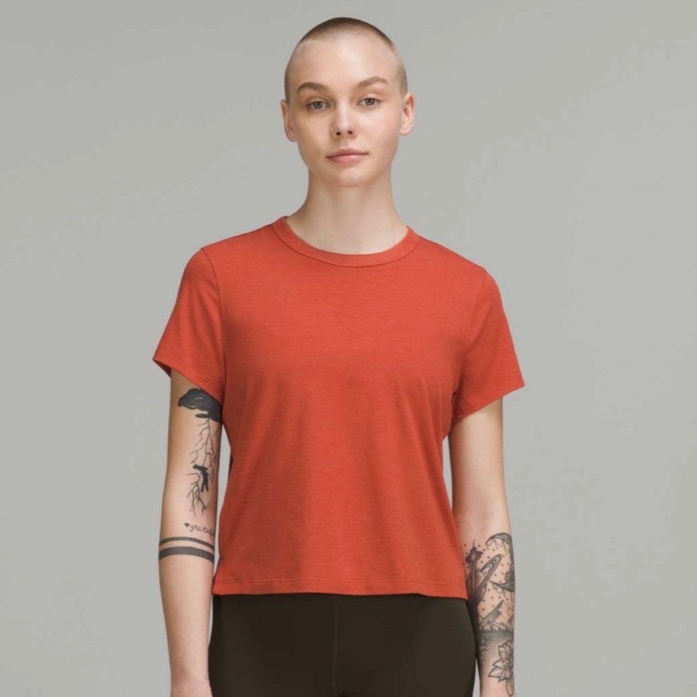 Lululemon Classic Cotton Blend Tee in Red Rock